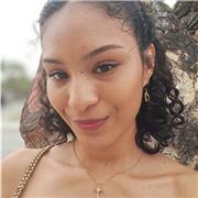 Estudiante de Educación Básica ofrece refuerzo académico con una metodología dinámica y personalizada a cada ritmo de aprendizaje